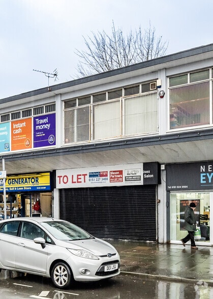 20 Marian Sq, Bootle to rent - Building Photo - Image 2 of 3