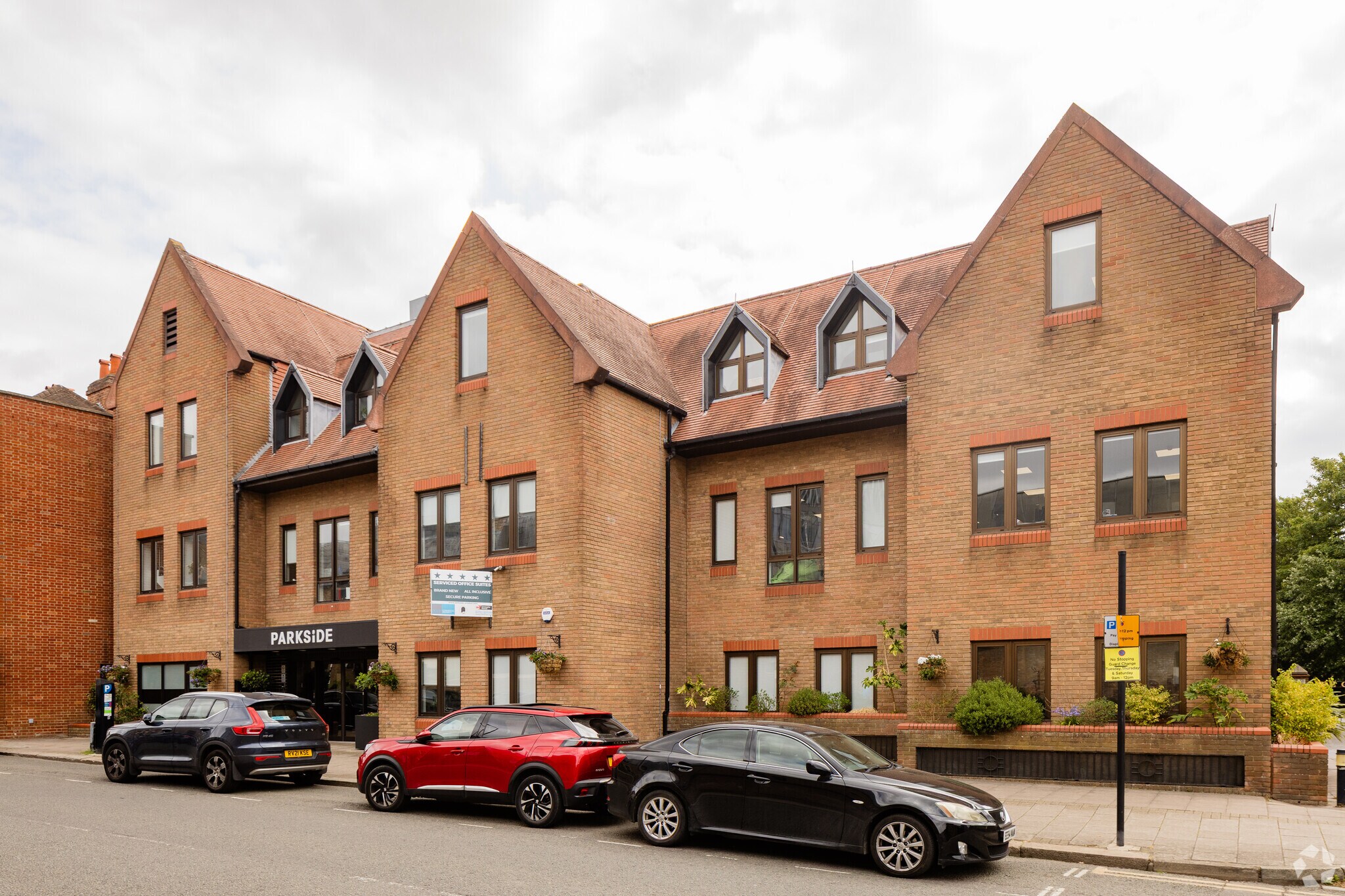 33-39 Sheet St, Windsor for sale Primary Photo- Image 1 of 1