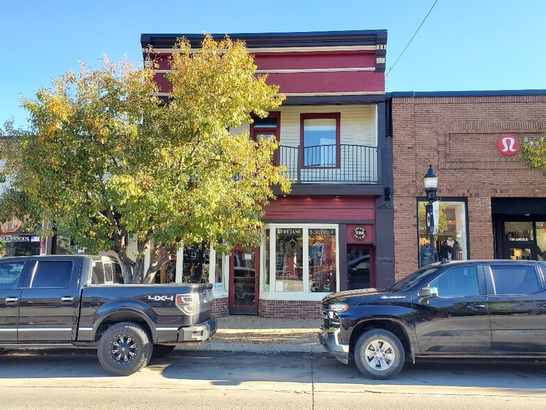 732 Lincoln Avenue, Steamboat Springs, CO for rent - Primary Photo - Image 1 of 6