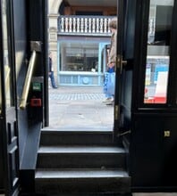 2-4 Eastgate St, Chester to rent Interior Photo- Image 1 of 3