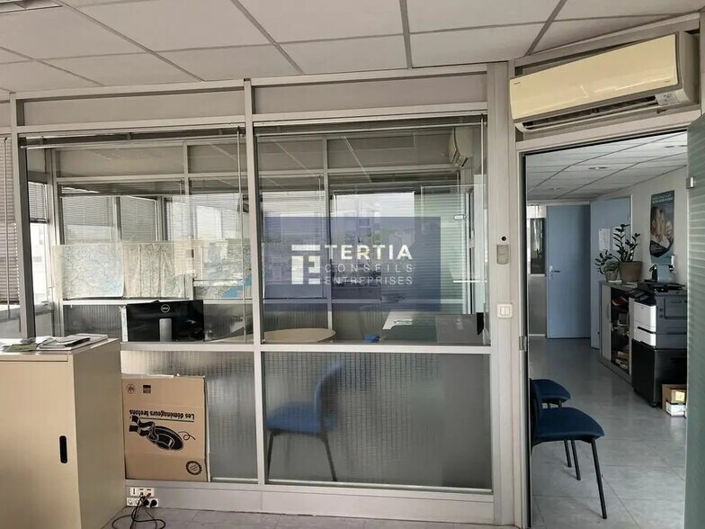 Office in Montpellier to rent - Interior Photo - Image 2 of 9