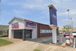 Metro PCS - Commercial Property