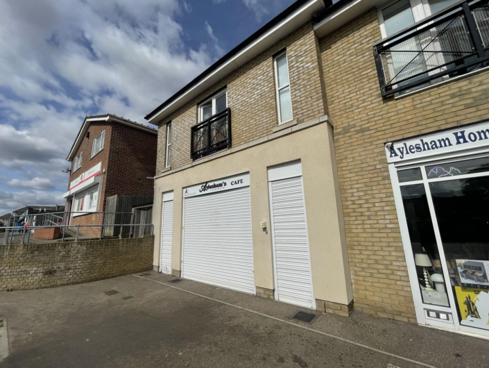 62-70 Market Place, Aylesham for rent - Building Photo - Image 1 of 6