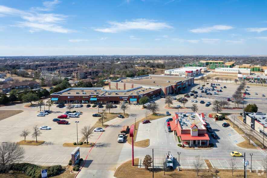 6220-6230 US 287 HWY, Arlington, TX for rent - Building Photo - Image 1 of 9