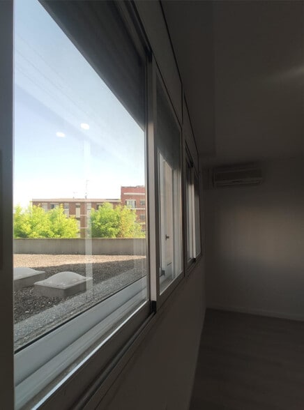 Office in Martorell, Barcelona to rent - Interior Photo - Image 3 of 4