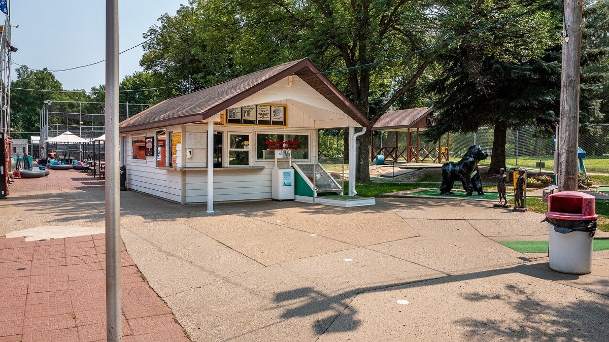 500 Riverside Park Rd, Bismarck 58504 UK