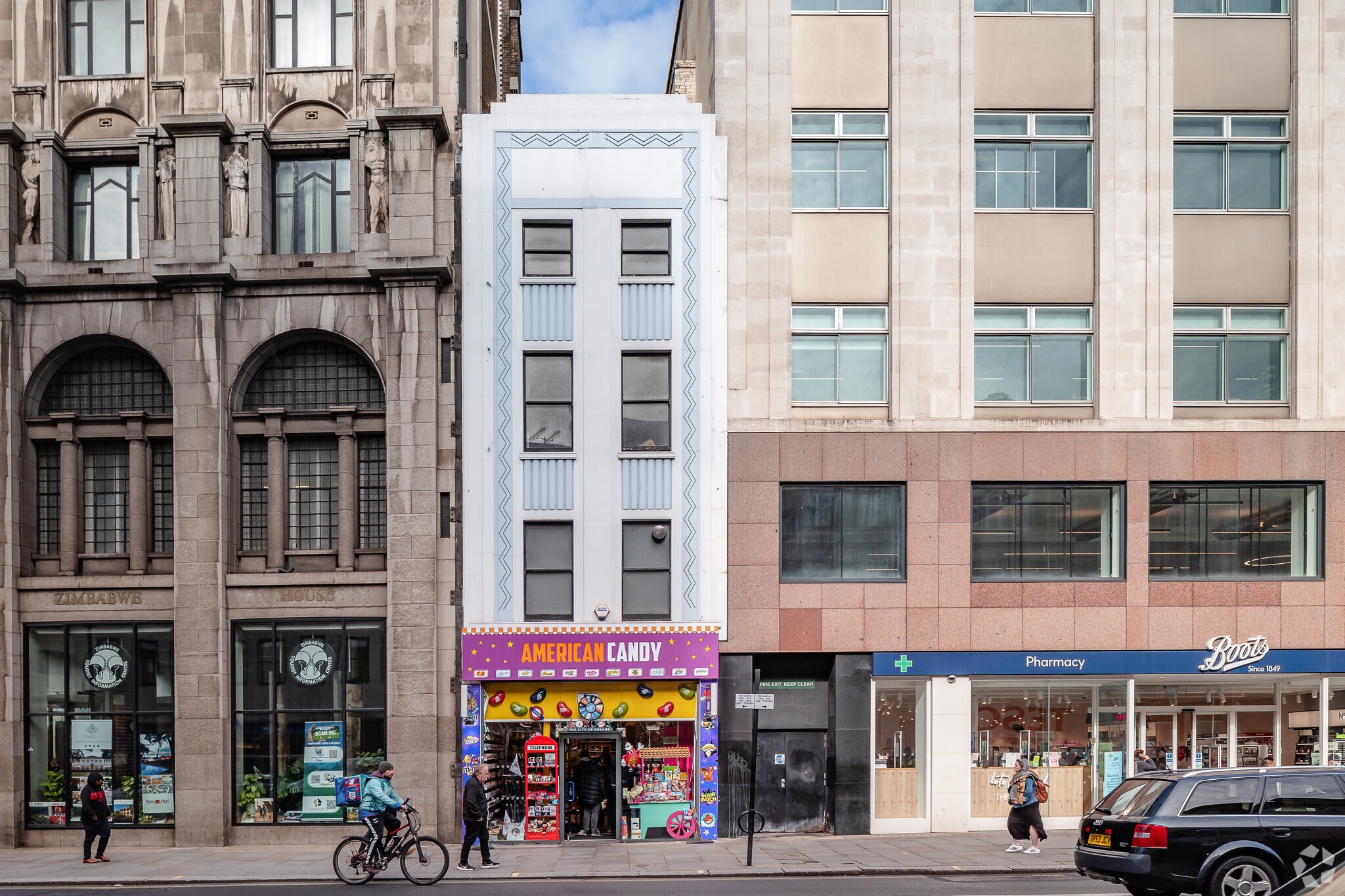 428 Strand, London to rent Primary Photo- Image 1 of 4