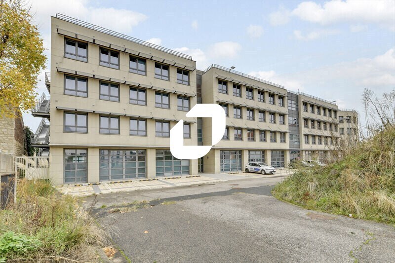 28-32 Rue Berthollet, Arcueil to rent - Building Photo - Image 2 of 20