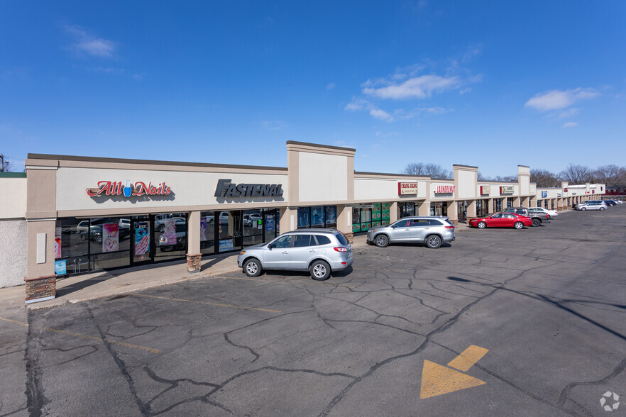 2105 McCoy Rd, Sun Prairie, WI for sale - Primary Photo - Image 1 of 1