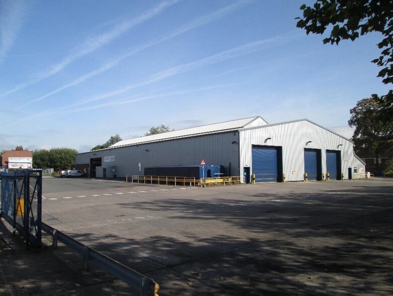 Liverpool Rd, Newcastle Under Lyme for sale - Primary Photo - Image 1 of 1