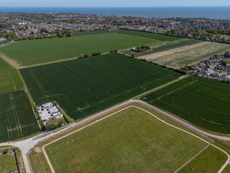 Newlands Ln, Ramsgate for sale - Building Photo - Image 2 of 8