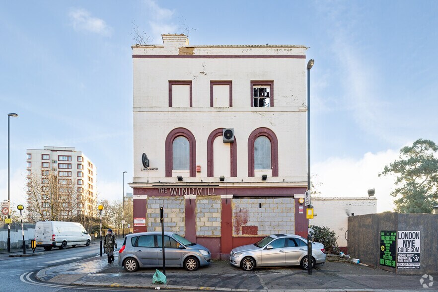 St. James's Rd, Croydon for sale - Primary Photo - Image 1 of 1