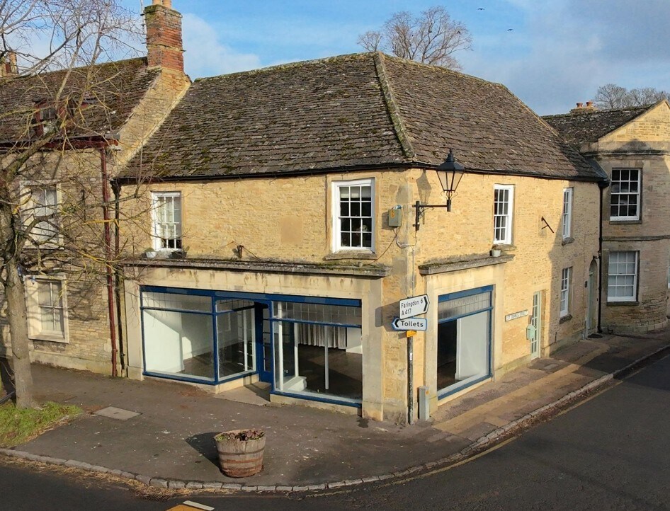 Broughton Poggs, Lechlade, Lechlade for sale Building Photo- Image 1 of 3
