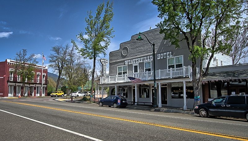 481 Main St, Weaverville, CA for sale - Primary Photo - Image 1 of 1