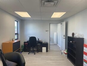 430 Boul De L'hôpital, Gatineau, QC for sale Interior Photo- Image 2 of 5