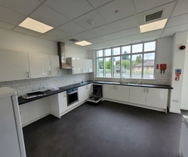 23 Ardlaw St, Glasgow to rent Interior Photo- Image 2 of 3