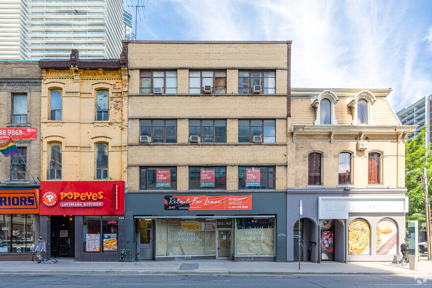 641 Yonge St, Toronto, ON for rent - Primary Photo - Image 1 of 2