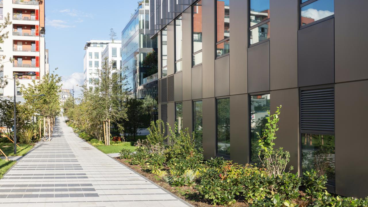 Office in Bois-Colombes to rent Building Photo- Image 1 of 31