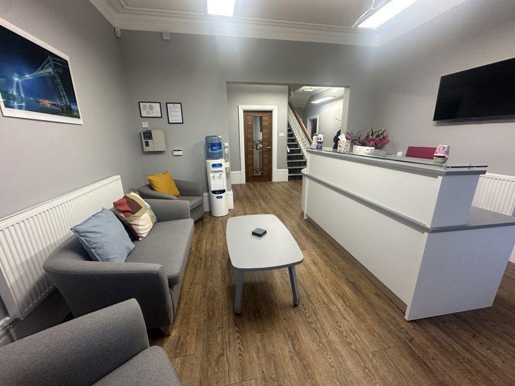 218 Stow Hl, Newport to rent Building Photo- Image 1 of 31