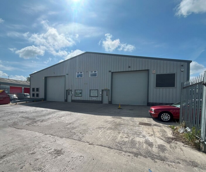 Inchmuir Rd, Bathgate for sale - Primary Photo - Image 1 of 1