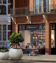 52 Sloane St, London to rent Building Photo- Image 2 of 2