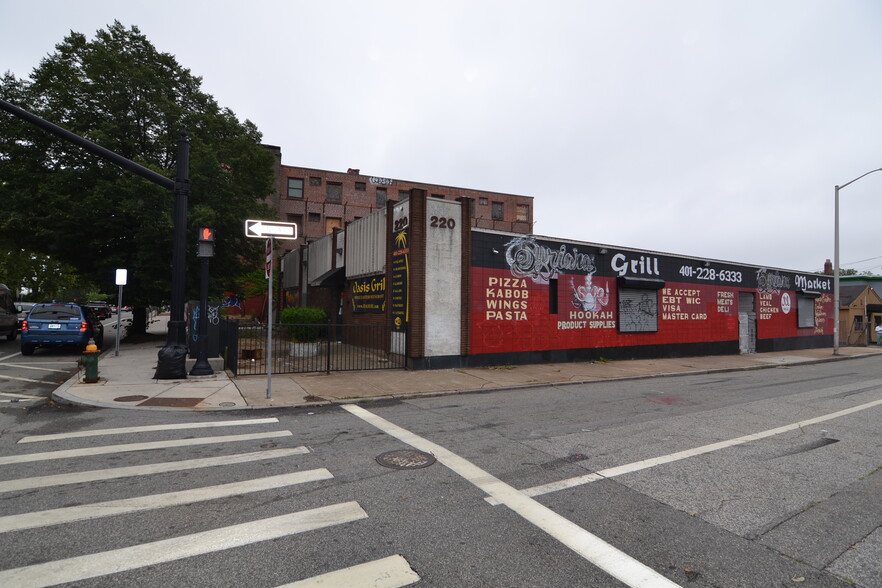 220 Broad St, Providence, RI for sale - Building Photo - Image 1 of 1