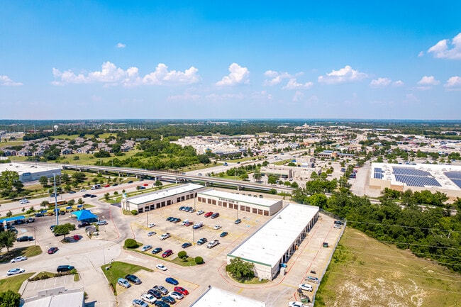 More details for 2100 Sadau Ct, Denton, TX - Office / Retail to Rent