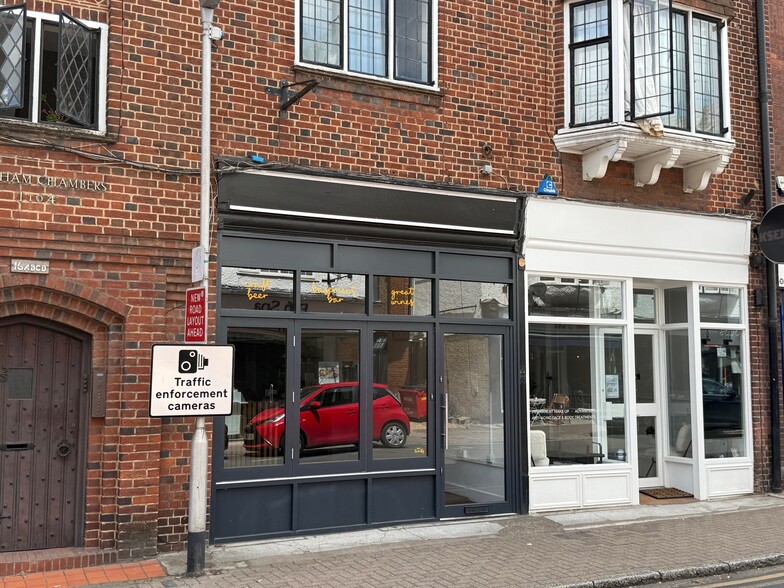 14 Station Rd, Gerrards Cross to rent - Building Photo - Image 2 of 6