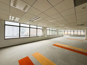 Office in Rungis to rent Interior Photo- Image 2 of 8