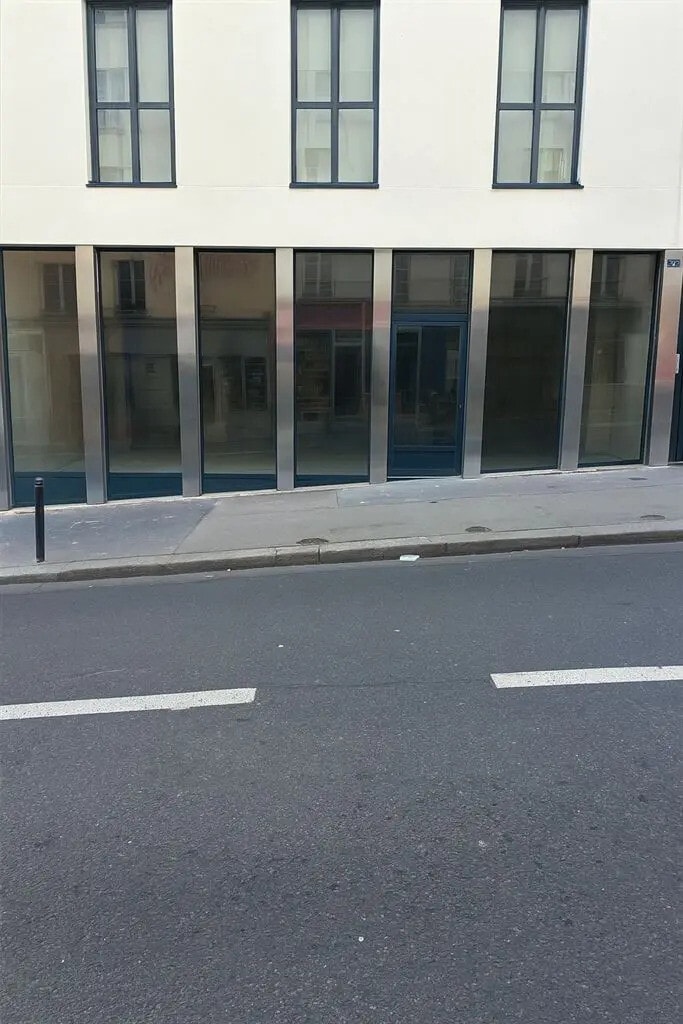 Location Commerce 58 m² - Photo 1