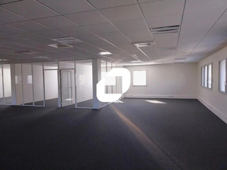 Office in Saint-Herblain to rent - Interior Photo - Image 3 of 16