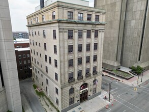 42 Delaware Ave, Buffalo, NY for rent Building Photo- Image 1 of 47