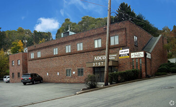 3757 Library Rd, Pittsburgh, PA for rent Building Photo- Image 1 of 2