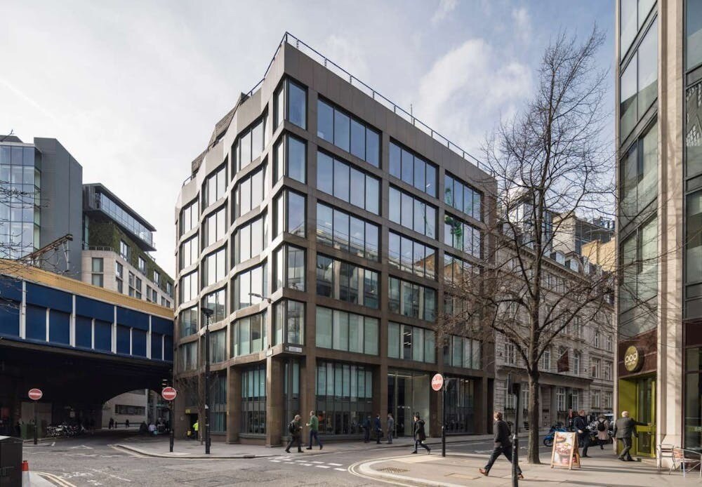 10 Lloyds Ave, London to rent Building Photo- Image 1 of 9