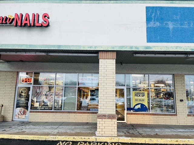 1763 E Main St, Kent, OH to rent Interior Photo- Image 1 of 12