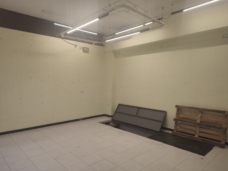 Retail in Vilanova i la Geltrú, Barcelona for sale - Building Photo - Image 2 of 2