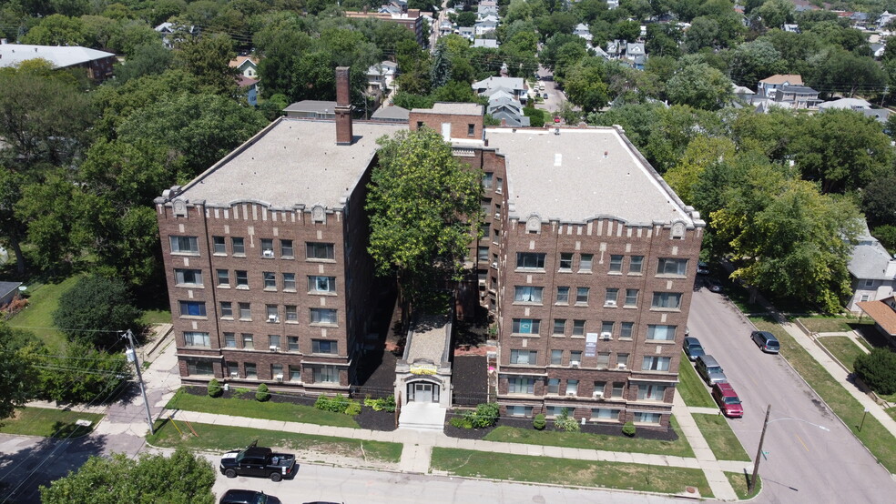 217 19th St, Sioux City, IA for sale - Primary Photo - Image 1 of 1