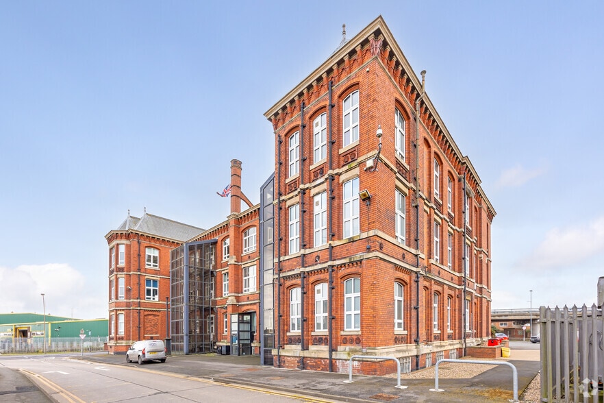 Cleethorpe Rd, Grimsby to rent - Building Photo - Image 2 of 3