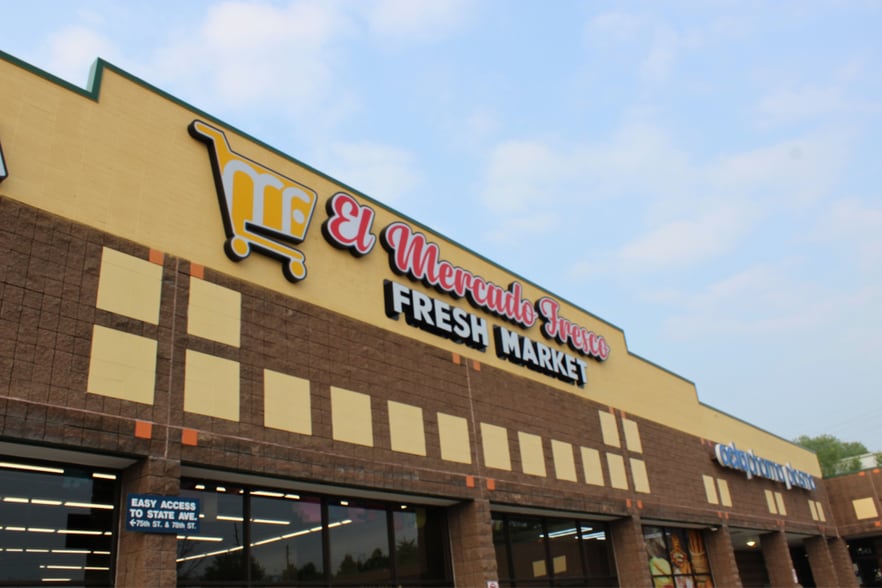 7523-7569 State Ave, Kansas City, KS to rent - Building Photo - Image 2 of 5