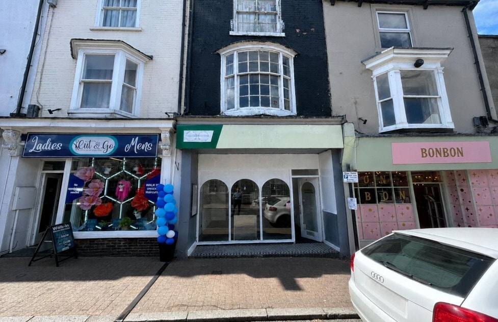 65 High St, Knaresborough for sale Building Photo- Image 1 of 8