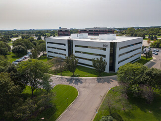 More details for 901 Tower Dr, Troy, MI - Office, Office/Medical for Rent