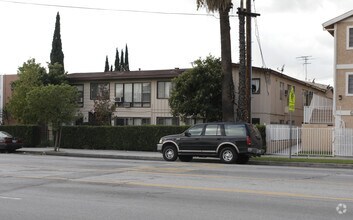 6725 Laurel Canyon Blvd, North Hollywood, CA for sale Primary Photo- Image 1 of 1