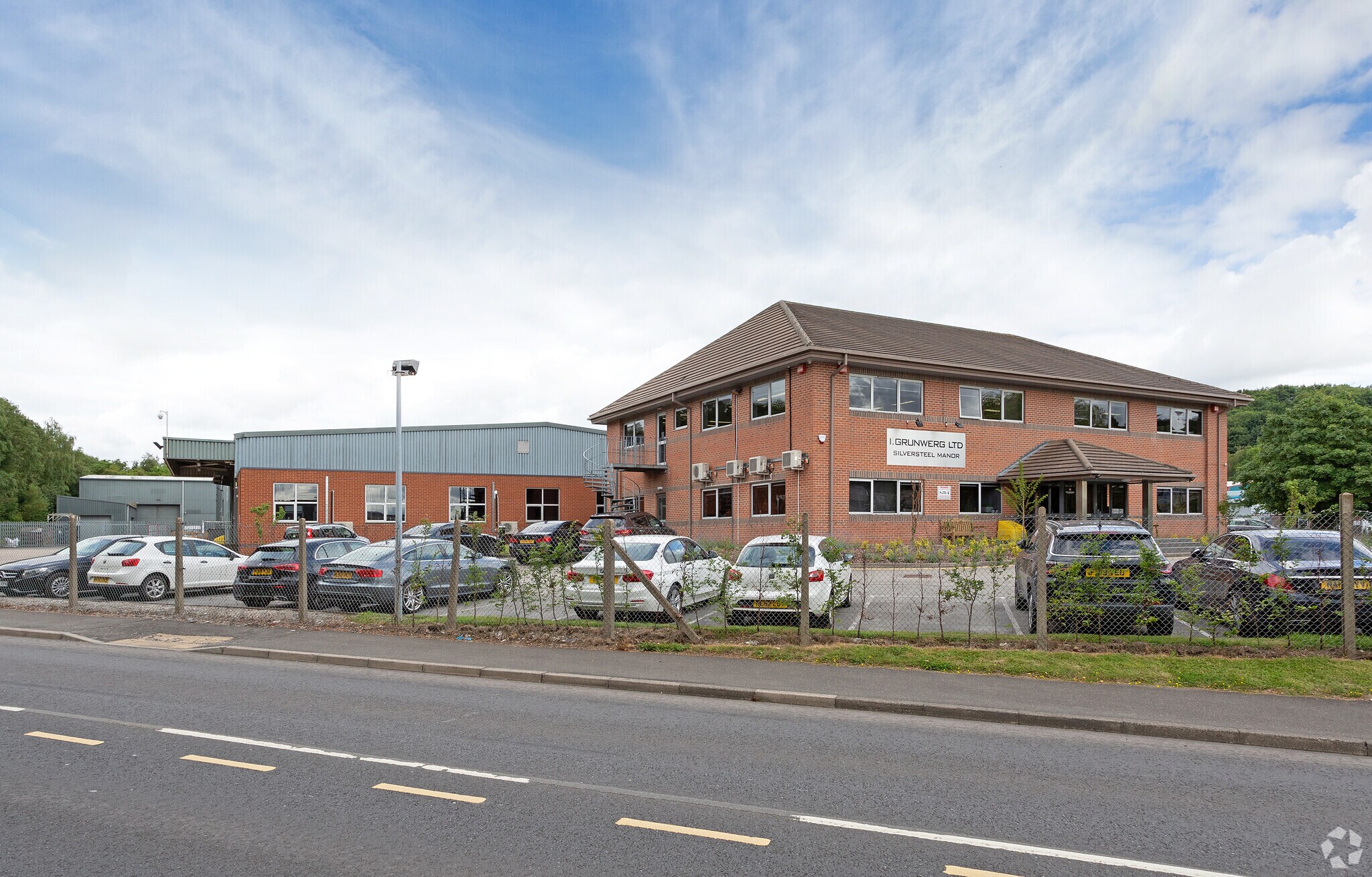 Carrwood Rd, Chesterfield for sale Primary Photo- Image 1 of 1