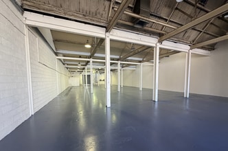 Leagrave Rd, Luton to rent Interior Photo- Image 2 of 2