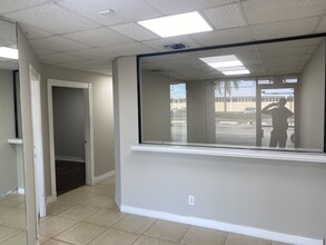 1400-1414 SW 13th Ct, Pompano Beach, FL for rent Building Photo- Image 1 of 4