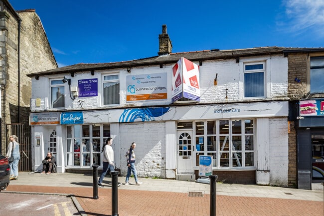 More details for 75-77 Lee Ln, Bolton - Office to Rent