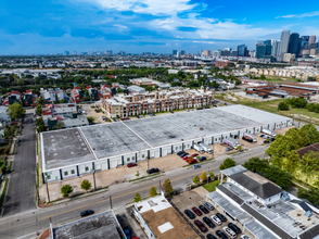 2802 Canal St, Houston, TX for rent Building Photo- Image 1 of 11