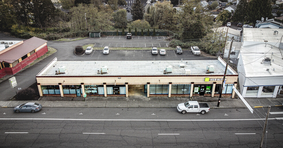 2145-2159 Columbia Blvd, Saint Helens, OR for sale - Building Photo - Image 1 of 7