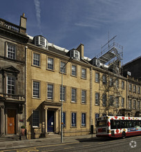 24-25 St. Andrew Sq, Edinburgh for rent Primary Photo- Image 1 of 2