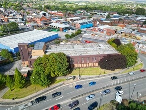 Pitt St, Rochdale to rent Building Photo- Image 1 of 13